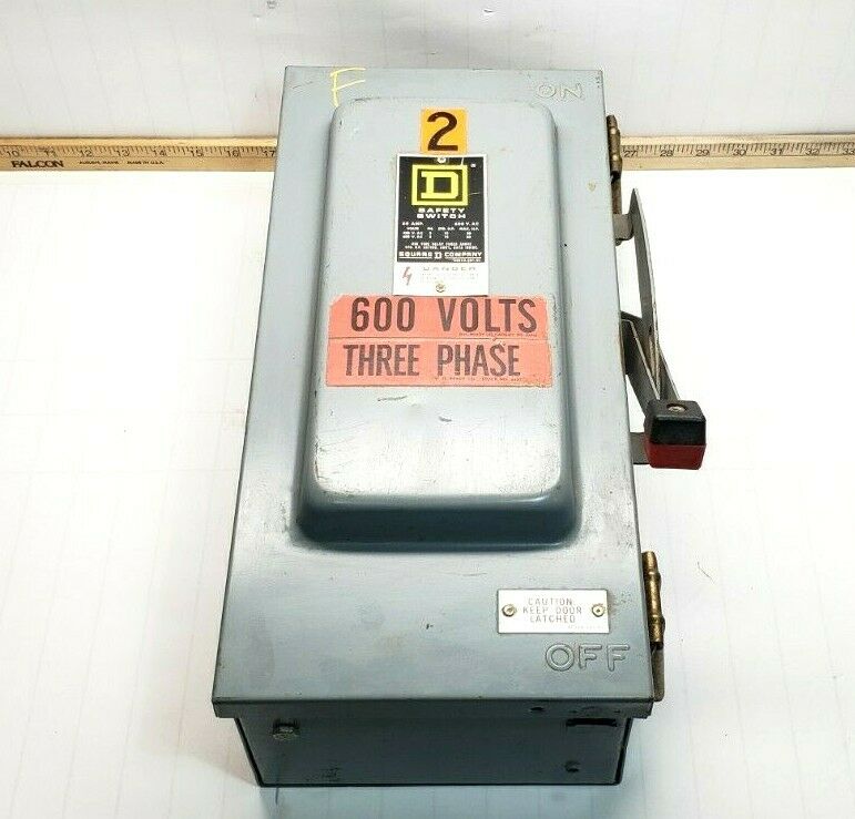 SQUARE D 60 AMP FUSIBLE SAFETY SWITCH 600 VAC 50 HP 3 PHASE TYPE 3R  H362AWK