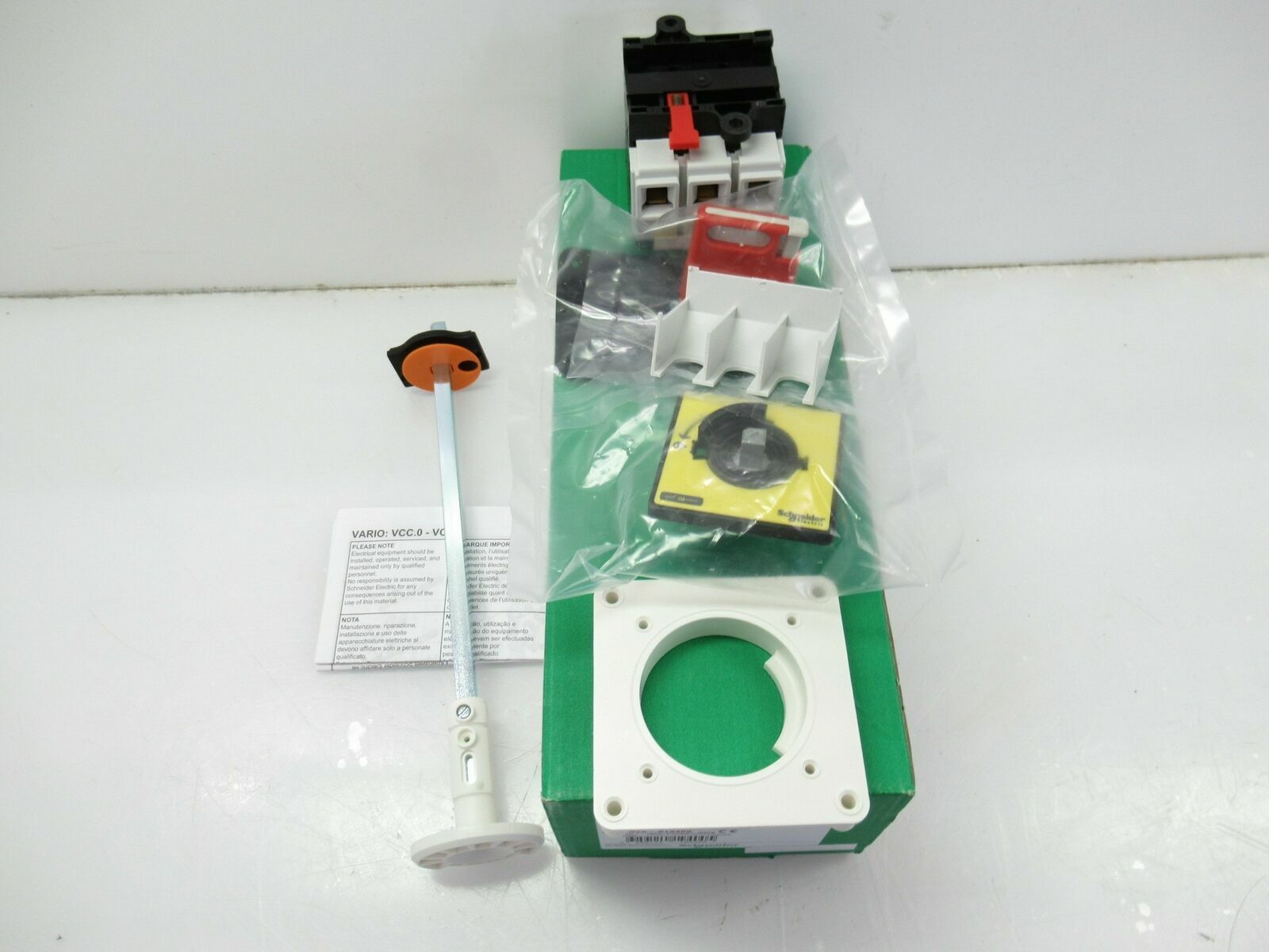 Vccf3 Schneider Electric Tesys Emergency Stop Switch Disconnector New In Box